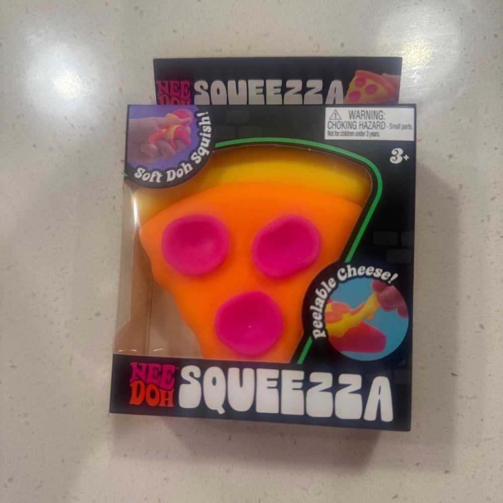 NeeDoh Squeezza Pizza Brand New Rare